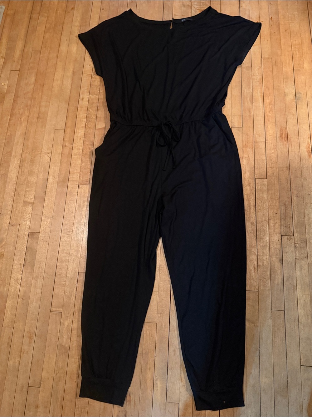 Black Short-Sleeve Drawstring Waist Jumpsuit